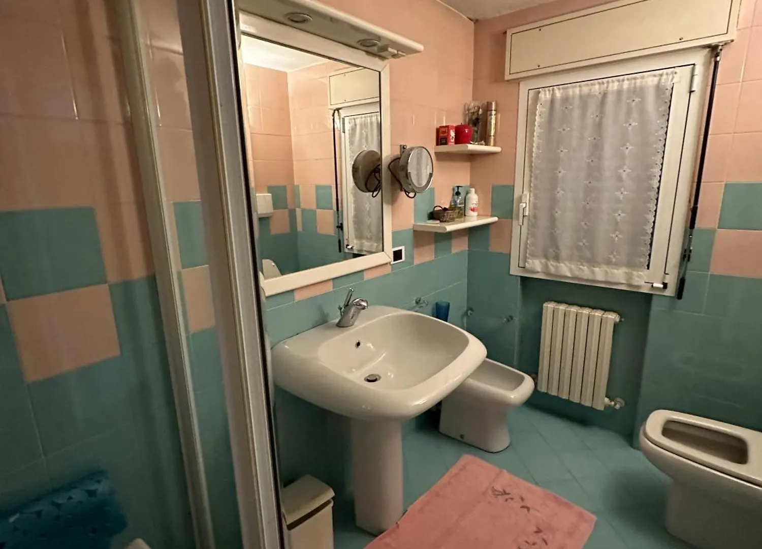 Vila Le Rose Di Emma Bordighera