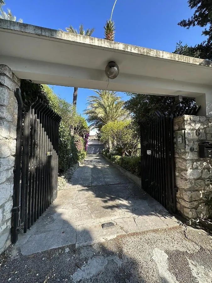 Le Rose Di Emma Villa Bordighera