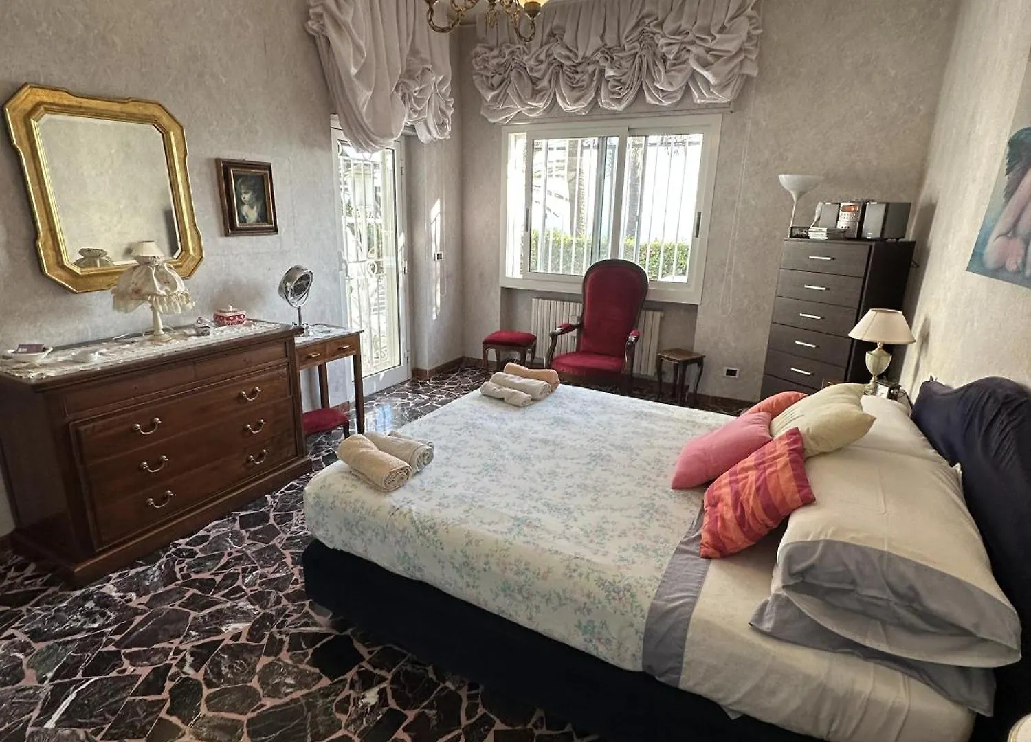 Le Rose Di Emma Villa Bordighera 0*,